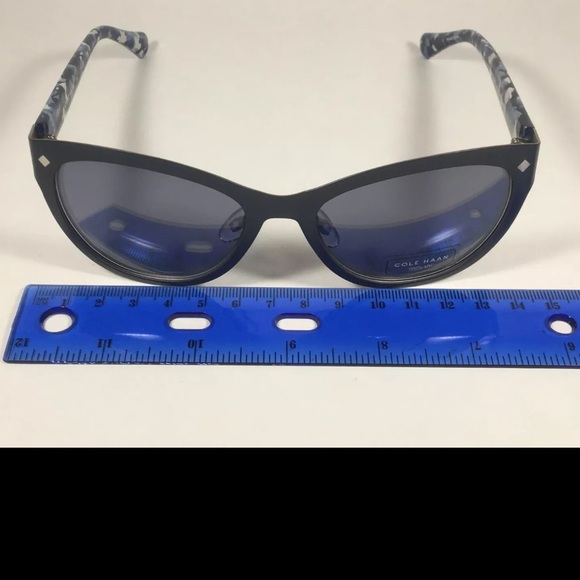 Cole Haan CH7025
Sunglasses used in good condition with case - Picture 14 of 15